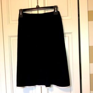 Ann Taylor knit a-line skirt with white edging